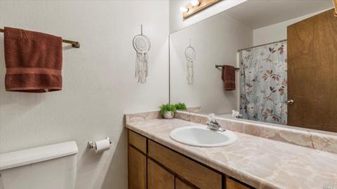 564 Empire Dr, Ukiah, CA 95482 photo 14