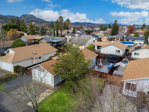 564 Empire Dr, Ukiah, CA 95482 photo 18