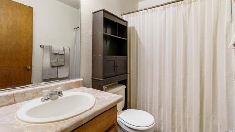 564 Empire Dr, Ukiah, CA 95482 photo 12