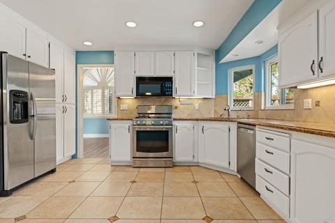 9512 Jessica Dr, Windsor, CA 95492 photo 18