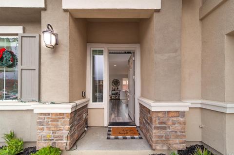 906 Noble Rd, Vacaville, CA 95688 photo 4