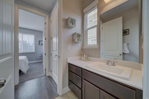 906 Noble Rd, Vacaville, CA 95688 photo 18