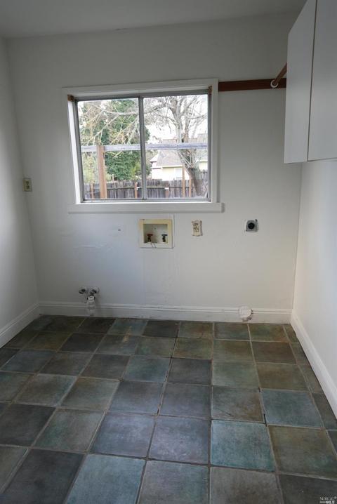 154 Wood St, Willits, CA 95490 photo 10