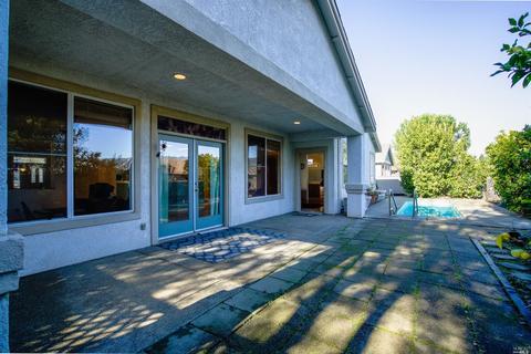 104 Spring Ct, Cloverdale, CA 95425 photo 17