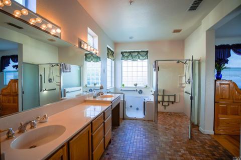 104 Spring Ct, Cloverdale, CA 95425 photo 15