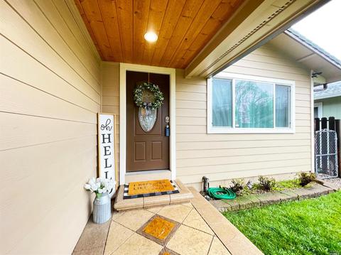 220 E Valley St, Willits, CA 95490 photo 2