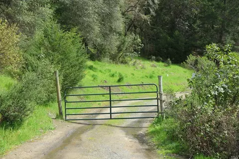 Undisclosed, Willits, CA 95490 photo 1