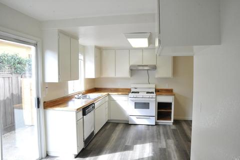 643 Brown St, Healdsburg, CA 95448 photo 18