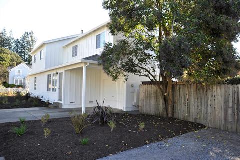 643 Brown St, Healdsburg, CA 95448 photo 2