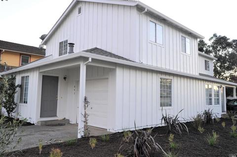643 Brown St, Healdsburg, CA 95448 photo 1