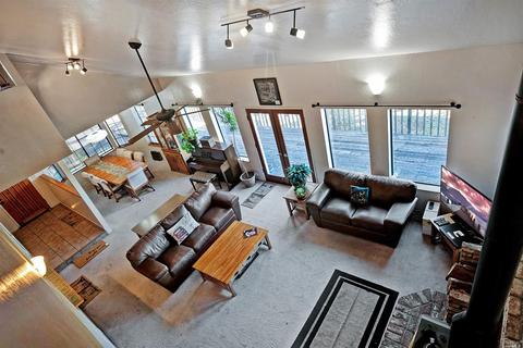 359 Laurel St, Willits, CA 95490 photo 8