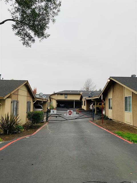 476 Corcoran Ave #2, Vallejo, CA 94589 photo 4