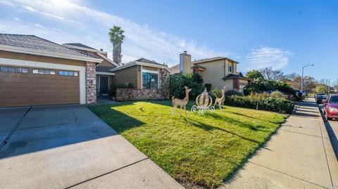 933 Hickory Ct, Fairfield, CA 94533 photo 2
