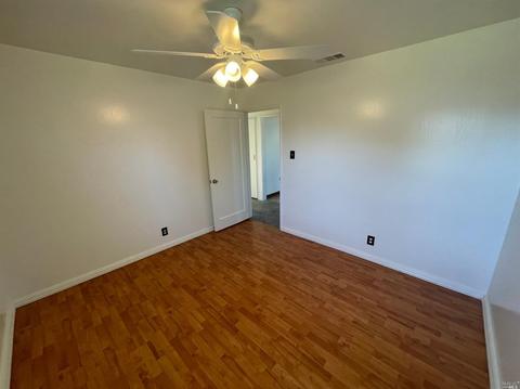 870 Annette Ave, Vallejo, CA 94591 photo 9