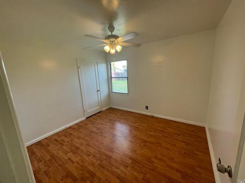 870 Annette Ave, Vallejo, CA 94591 photo 8