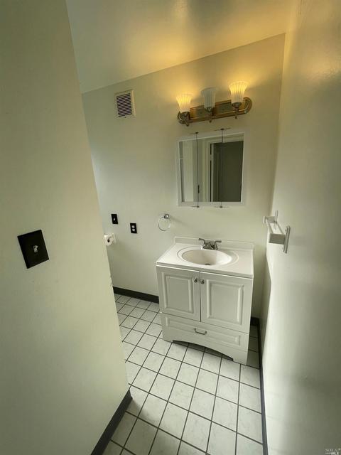 870 Annette Ave, Vallejo, CA 94591 photo 12