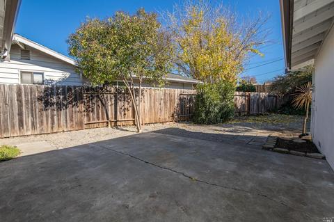 2075 Buckingham Dr, Fairfield, CA 94533 photo 35