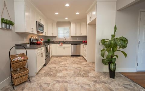 2075 Buckingham Dr, Fairfield, CA 94533 photo 13