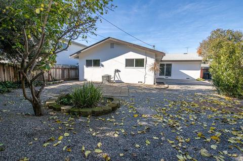 2075 Buckingham Dr, Fairfield, CA 94533 photo 36