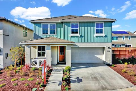 2437 Periwinkle Pl, Fairfield, CA 94533 photo 1