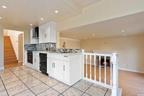 331 Starfish Dr, Vallejo, CA 94591 photo 4