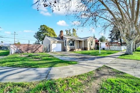 826 Steffan St, Vallejo, CA 94591 photo 2