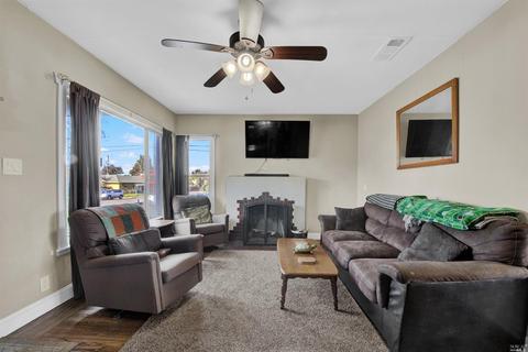 826 Steffan St, Vallejo, CA 94591 photo 7