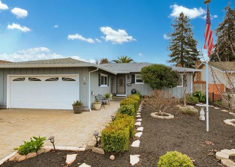 74 Carleton Dr, Petaluma, CA 94952 photo 1