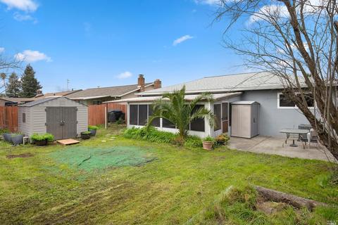 74 Carleton Dr, Petaluma, CA 94952 photo 22
