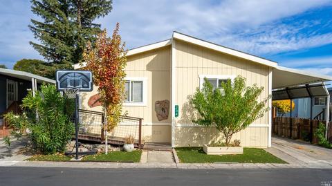 204 Jason St, Windsor, CA 95492 photo 1