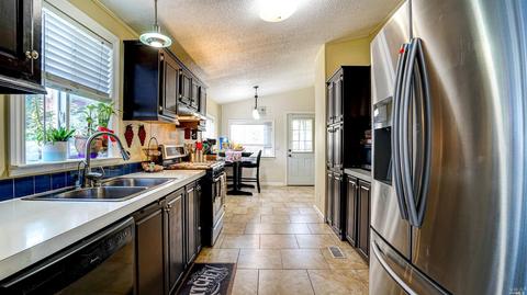 204 Jason St, Windsor, CA 95492 photo 10