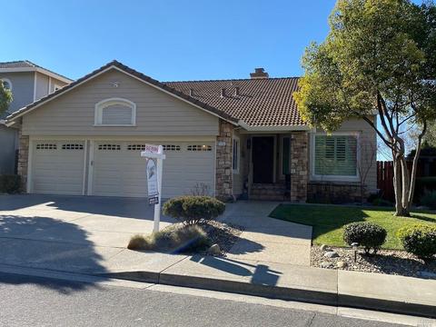 3159 Pine Valley Dr, Fairfield, CA 94534 photo 1