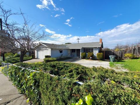109 Swan Way, Vallejo, CA 94589 photo 2