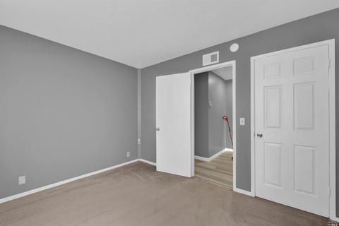 280 Meadows Dr, Vallejo, CA 94589 photo 28