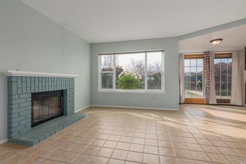 131 Humphrey Ln, Vallejo, CA 94591 photo 11