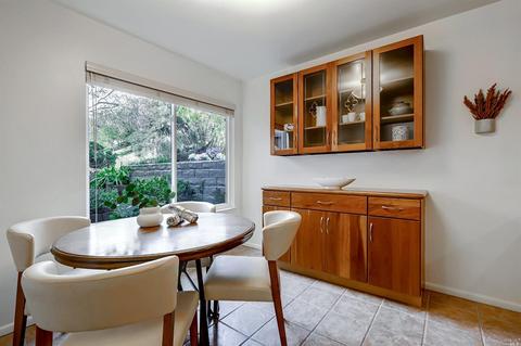 5 Timothy Ct, Novato, CA 94949 photo 8
