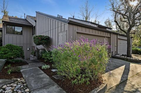5 Timothy Ct, Novato, CA 94949 photo 1
