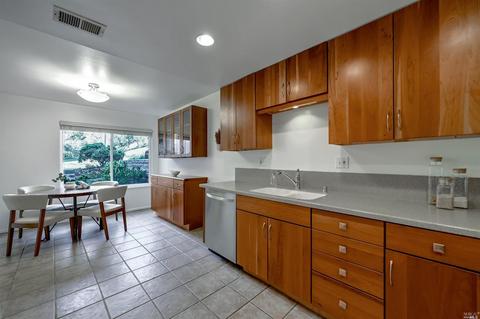 5 Timothy Ct, Novato, CA 94949 photo 5