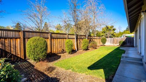 441 Skylark St, Windsor, CA 95492 photo 8