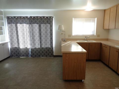 772 Del Mar St, Fairfield, CA 94533 photo 8