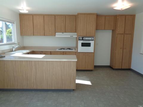 772 Del Mar St, Fairfield, CA 94533 photo 3