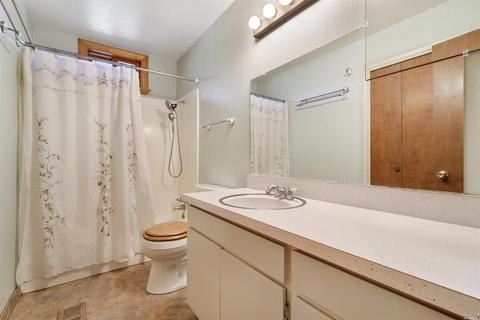 1151 Riverside Dr, Ukiah, CA 95482 photo 23