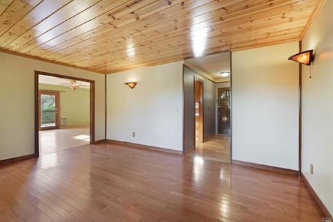 1151 Riverside Dr, Ukiah, CA 95482 photo 17