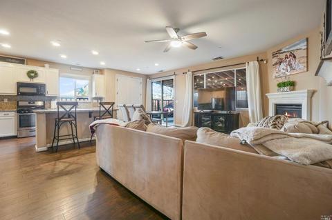 490 Cache Ct, Vacaville, CA 95688 photo 10
