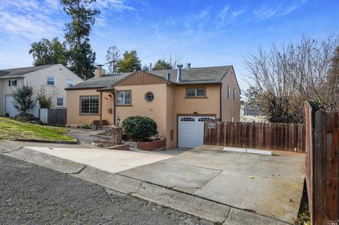 149 Plov Way, Vallejo, CA 94590 photo 2