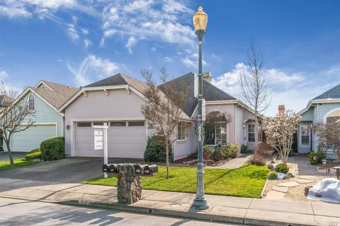 858 Ella Fitzgerald Ct, Windsor, CA 95492 photo 4