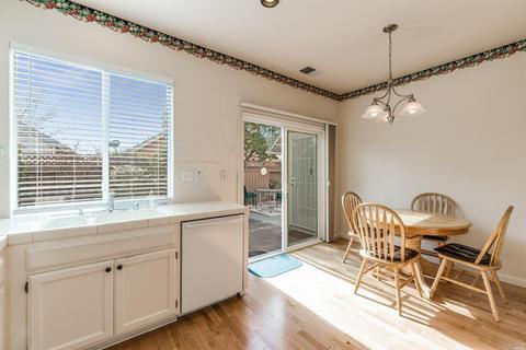 858 Ella Fitzgerald Ct, Windsor, CA 95492 photo 17