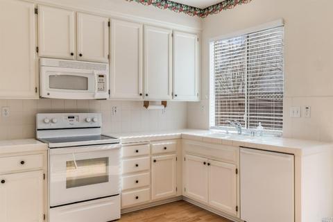 858 Ella Fitzgerald Ct, Windsor, CA 95492 photo 16
