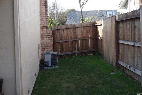 340 Inverness Dr, Vallejo, CA 94589 photo 24