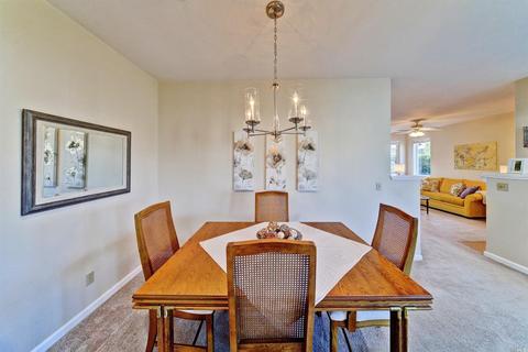 907 Starr Creek Ct, Windsor, CA 95492 photo 15